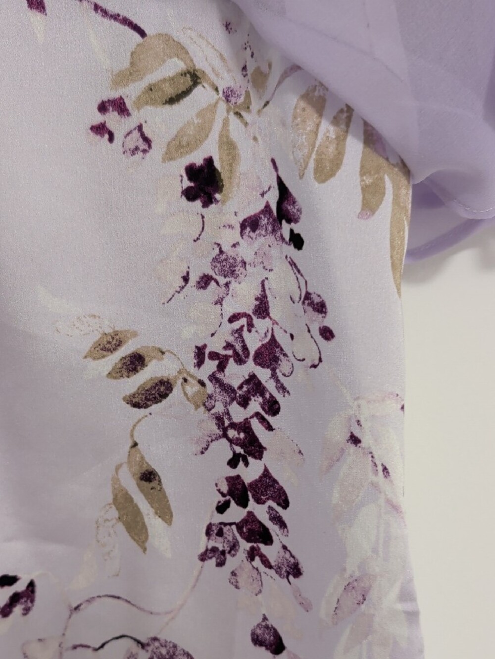 White House Black Market Lavender Floral Wrap Blouse - Picture 4 of 5